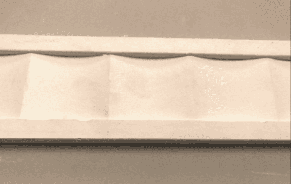 Scallop chair rail